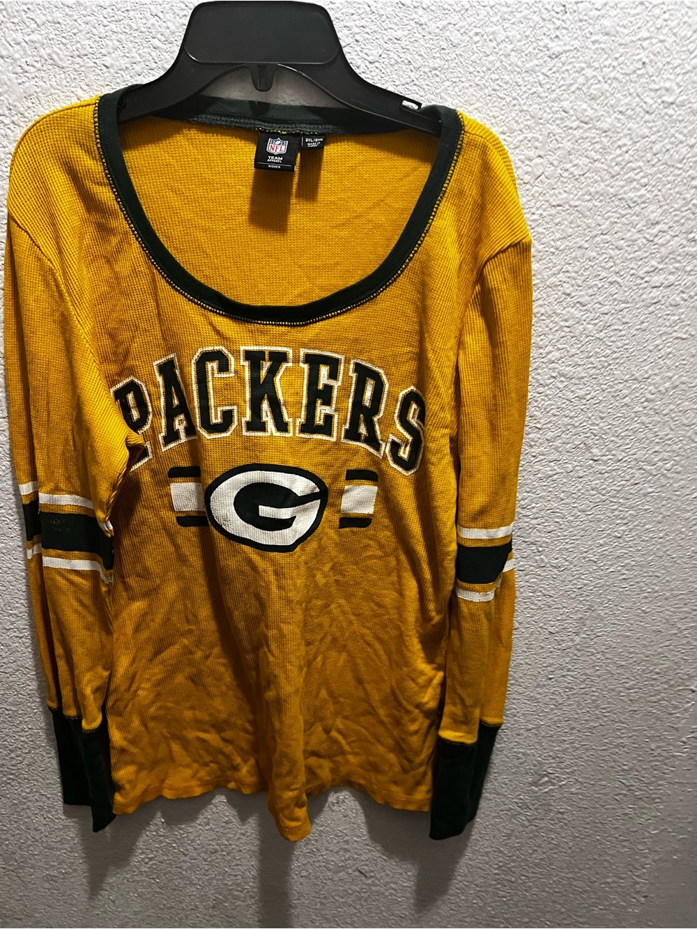 NFL Green Bay Packers Women's Long Sleeve Tee - Gold & Green
